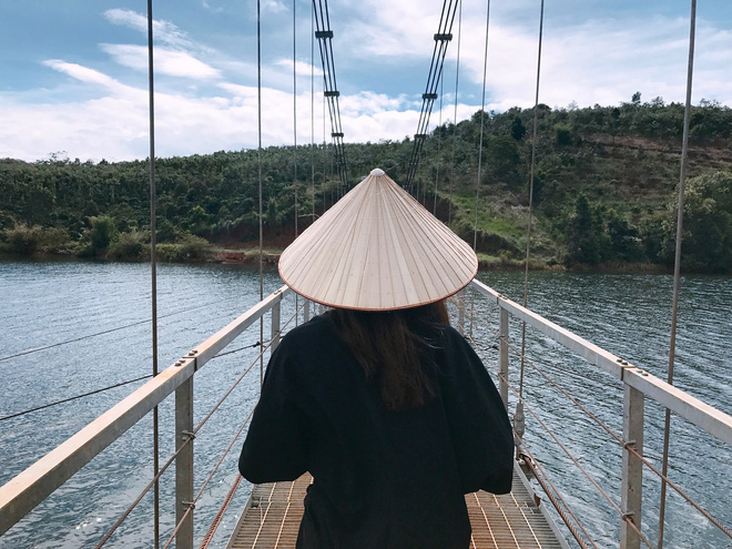Bộ sưu tập thanh xuân độc đáo của cô gái 9x và cảm hứng cho nhiều bạn trẻ Bộ sưu tập thanh xuân độc đáo của cô gái 9x và cảm hứng cho nhiều bạn trẻ